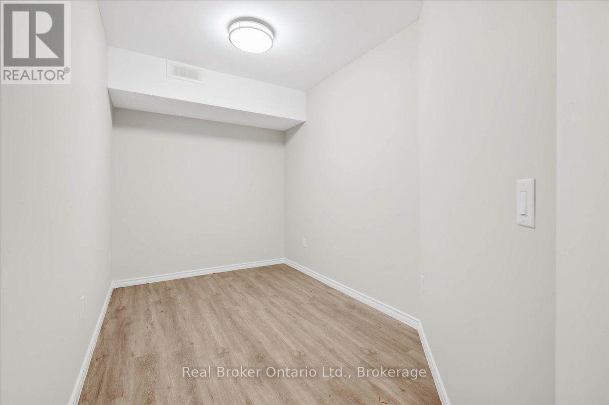 101 - 120 WESTMINSTER DRIVE S, Cambridge — photo 12