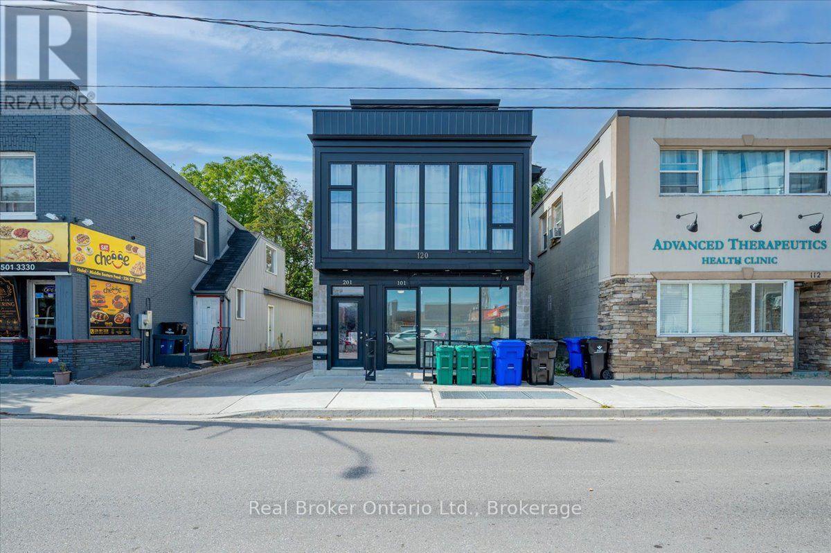 101 - 120 WESTMINSTER DRIVE S, Cambridge — photo 2