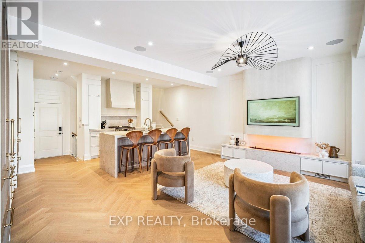 3266 SIXTH LINE, Oakville (GO Glenorchy)