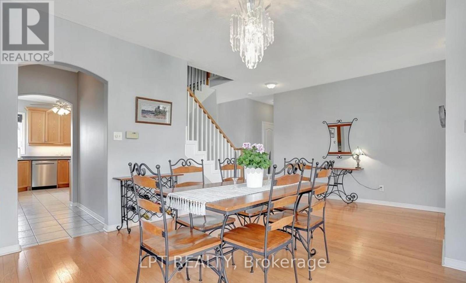 32 APPLE RIDGE DRIVE W, Kitchener — photo 6