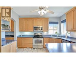 32 Apple Ridge Drive W, Kitchener, ON N2P2S2 Photo 8