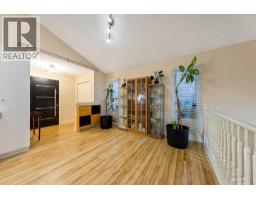2016 Country Hills Circle Nw, Calgary, AB T3K4Z2 Photo 11