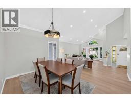 4pc Bathroom - 19 Edgepark Rise Nw, Calgary, AB T3A4E7 Photo 12