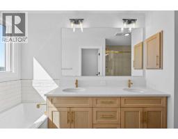 149 Creekside Street Sw, Calgary, AB T2X6H9 Photo 32