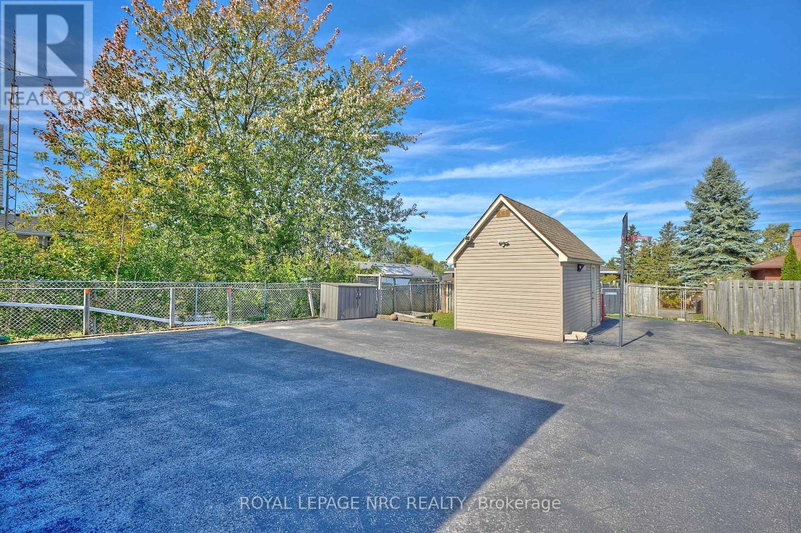 102 TOWNLINE RD. WEST ROAD, St. Catharines (Burleigh Hill) — photo 9