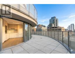 703 - 11 Wellesley Street W, Toronto, ON M4Y1E8 Photo 9