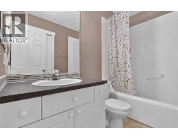 2724 16 Avenue Se, Calgary, AB T2A0M4 Photo 16