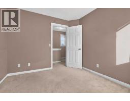 2724 16 Avenue Se, Calgary, AB T2A0M4 Photo 21