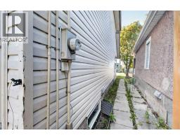 2724 16 Avenue Se, Calgary, AB T2A0M4 Photo 35
