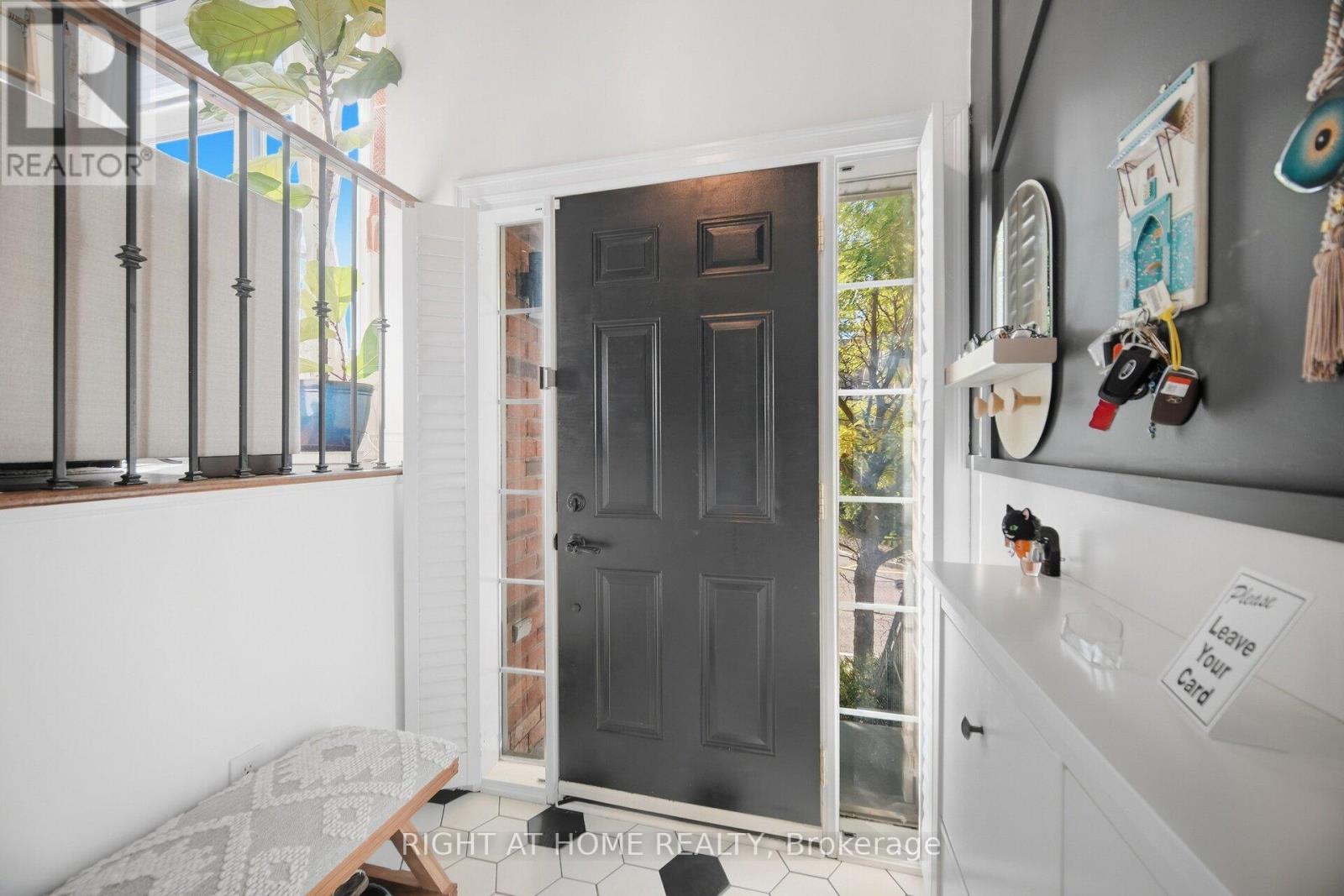 8 - 8032 KIPLING AVENUE S, Vaughan (West Woodbridge) — photo 3