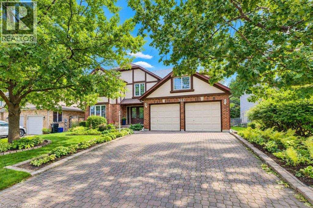 546 SANDBROOKE Court, Waterloo — photo 4