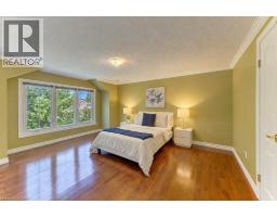 546 Sandbrooke Court, Waterloo, ON N2T2H4 Photo 35