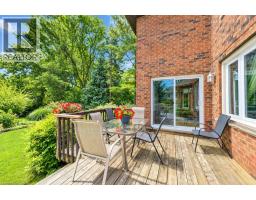 546 Sandbrooke Court, Waterloo, ON N2T2H4 Photo 48