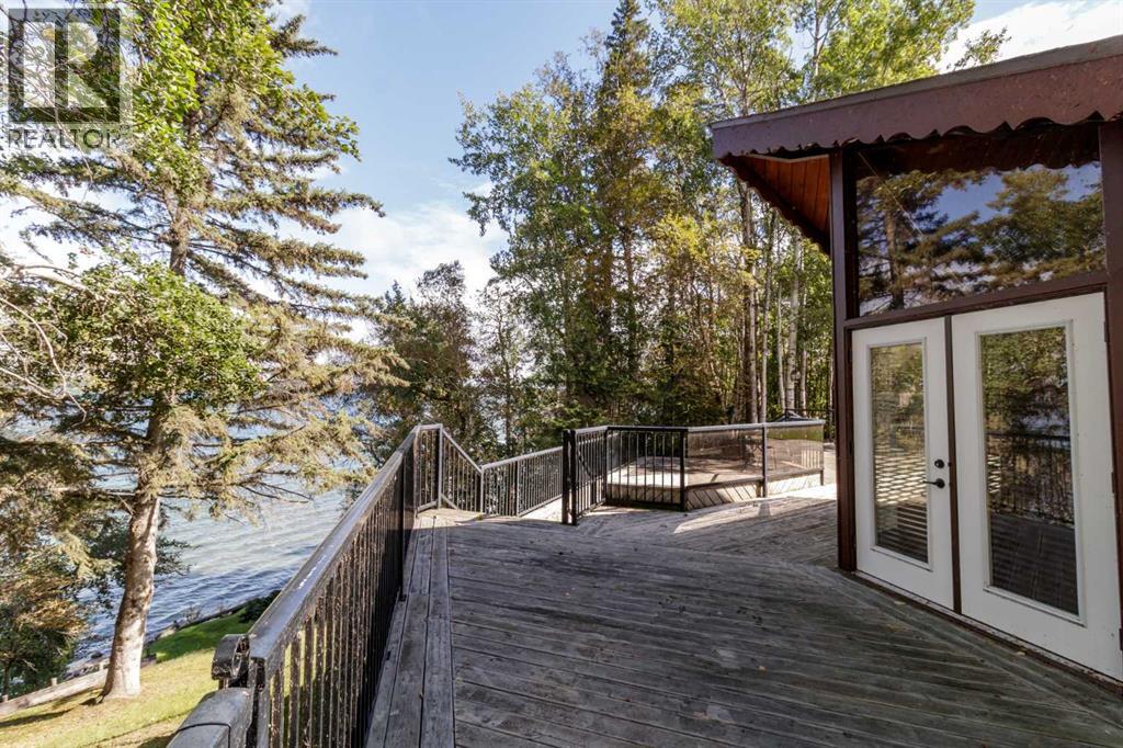 25 Kuusamo Krest, Rural Lacombe County