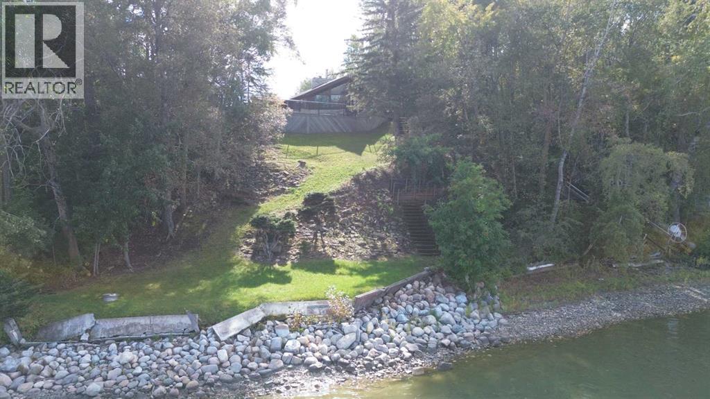 25 Kuusamo Krest, Rural Lacombe County