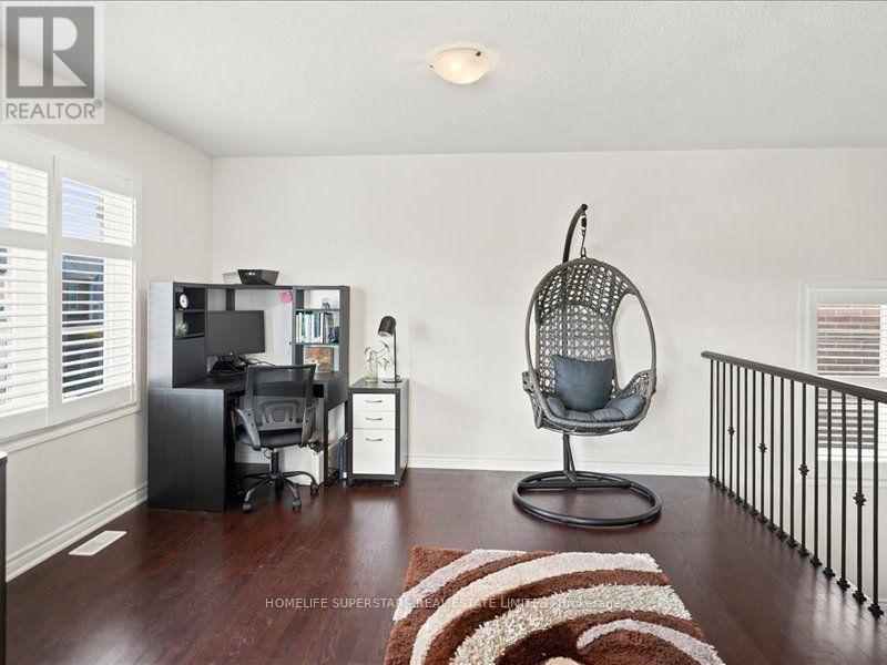 268 CHILVER HEIGHTS - 16