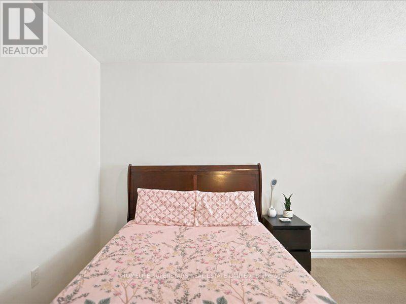 268 CHILVER HEIGHTS - 18