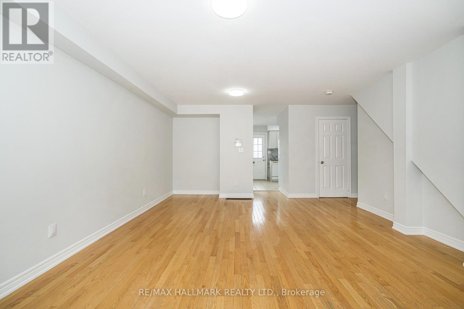 MAIN/BASE - 125 VIELLA STREET, Toronto (Junction Area) — photo 3
