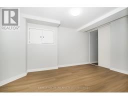 Main/base - 125 Viella Street, Toronto, ON M6N5C7 Photo 14