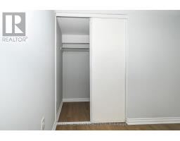 Main/base - 125 Viella Street, Toronto, ON M6N5C7 Photo 16