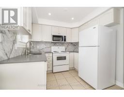 Main/base - 125 Viella Street, Toronto, ON M6N5C7 Photo 8