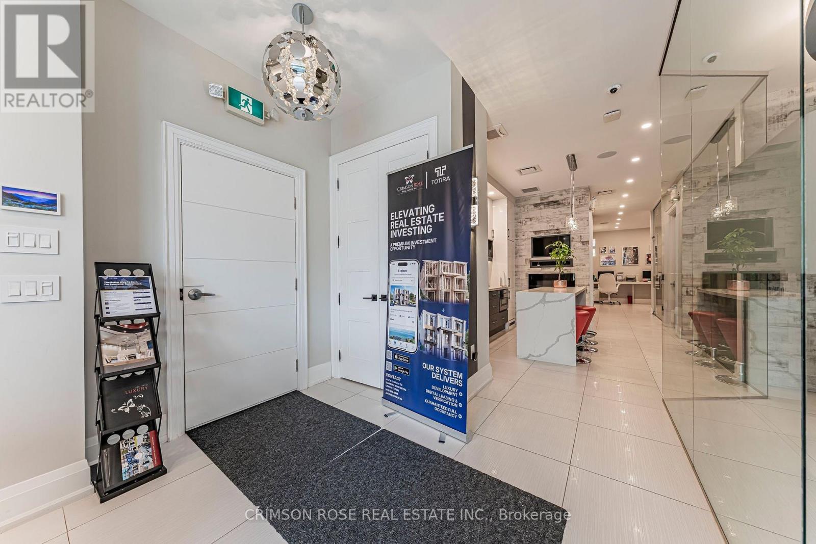 4 - 217 SPEERS ROAD, Oakville (QE Queen Elizabeth) — photo 7