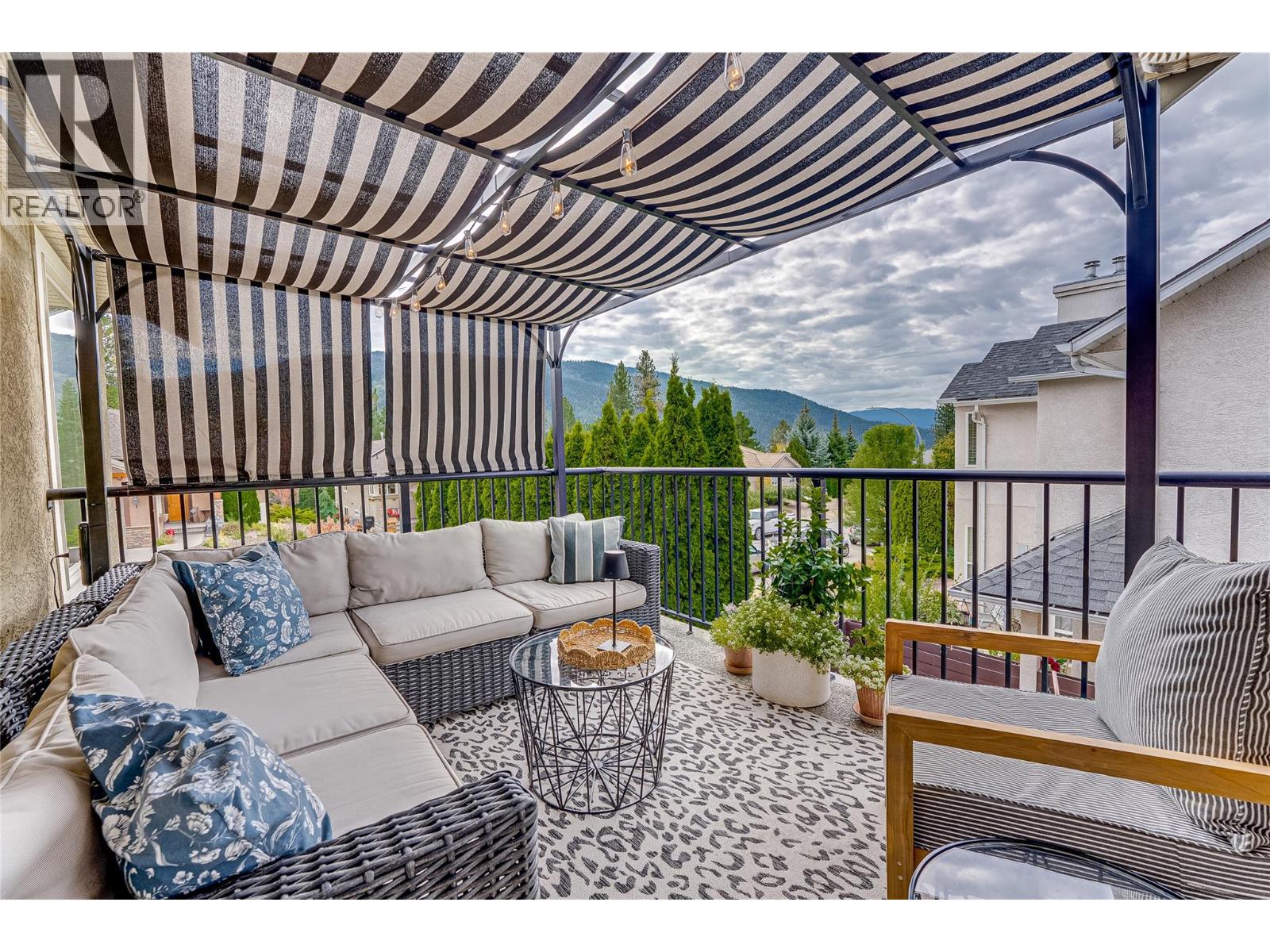 #1 6933 Manning Place - Image 18
