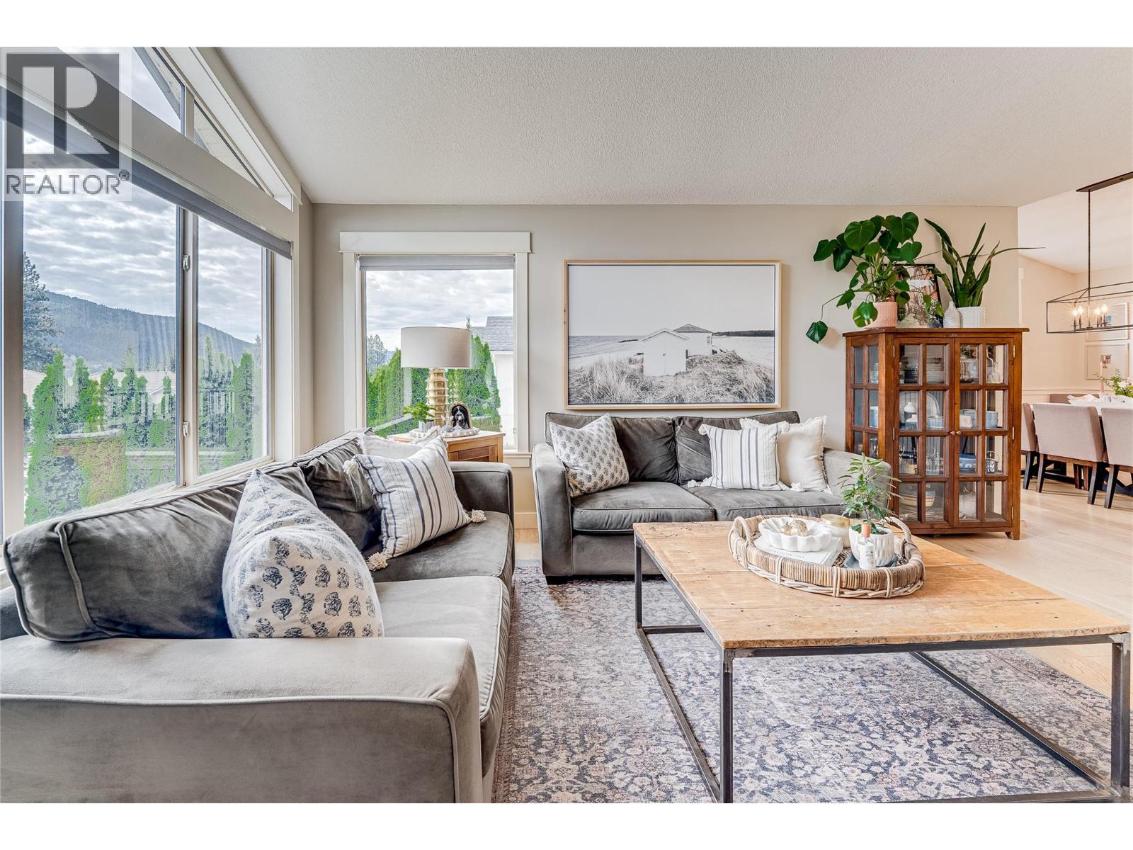 #1 6933 Manning Place - Image 16