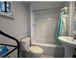 4pc Bathroom - 235 Broadway Avenue, Hamilton, ON L8S2W5 Photo 10