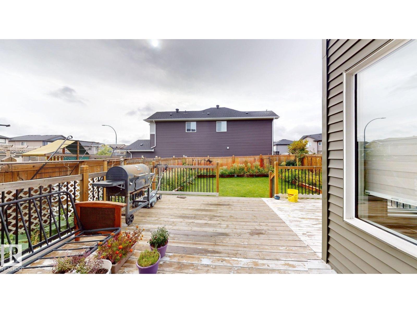 22407 99 AV NW - Image 35