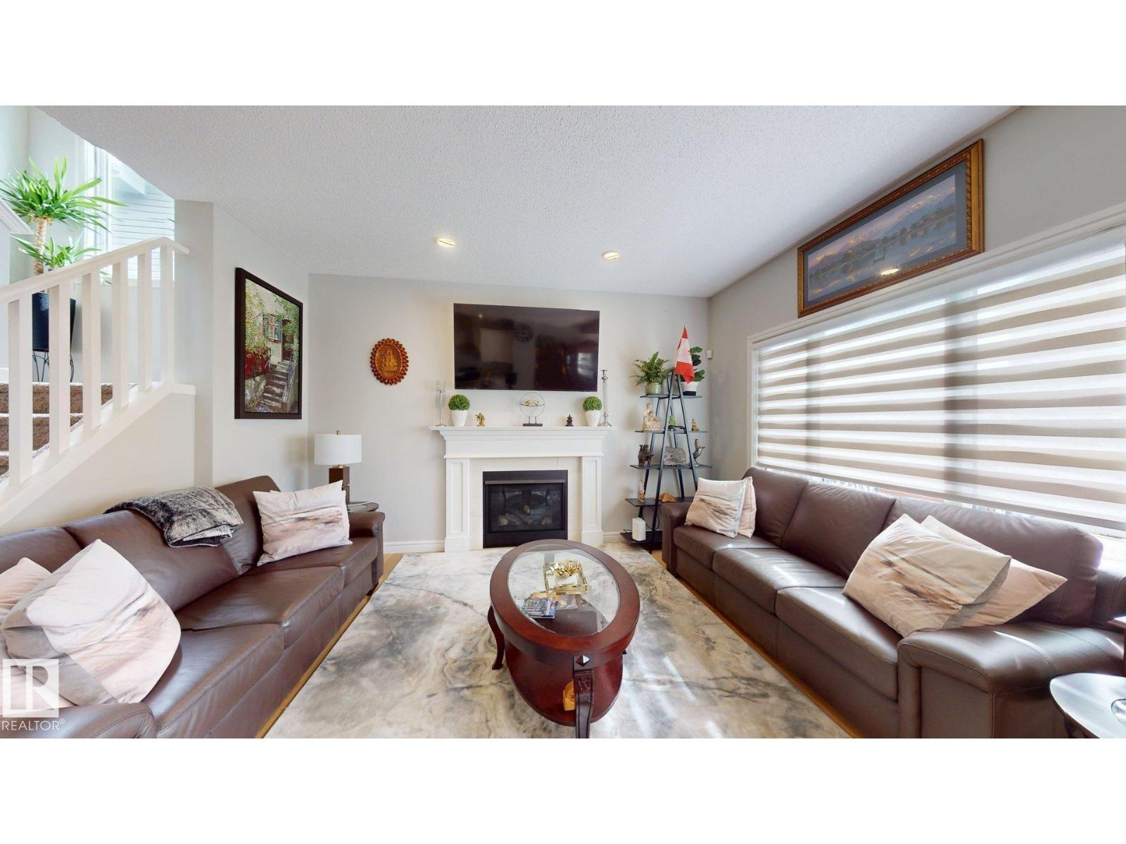 22407 99 AV NW - 6