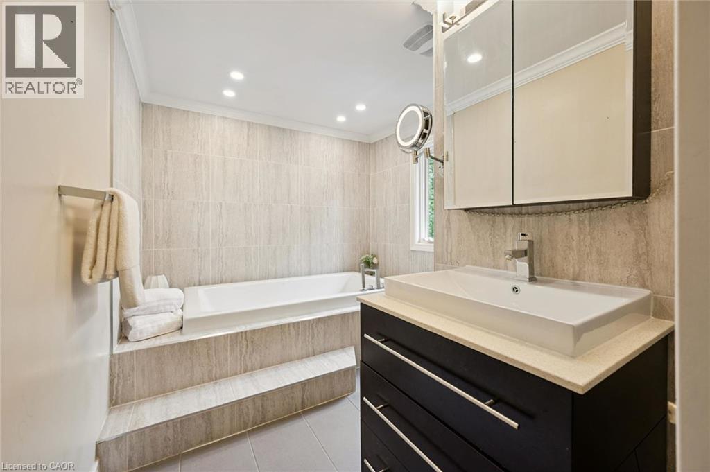 334 COLERIDGE Drive - Image 27