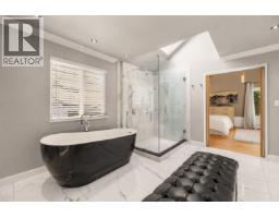 5522 Deerhorn Lane, North Vancouver, BC V7R4S6 Photo 24