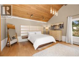 5522 Deerhorn Lane, North Vancouver, BC V7R4S6 Photo 20