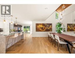 5522 Deerhorn Lane, North Vancouver, BC V7R4S6 Photo 10