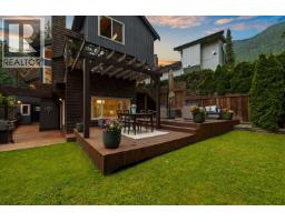 5522 Deerhorn Lane, North Vancouver, BC V7R4S6 Photo 34