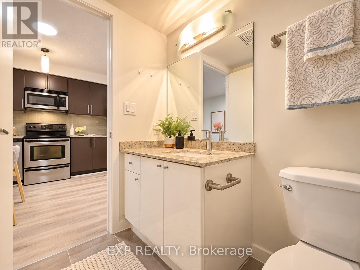 703 - 18 HARBOUR STREET, Toronto (Waterfront Communities) — photo 2