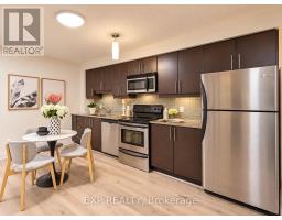 703 - 18 Harbour Street, Toronto, ON M5J2Z6 Photo 13