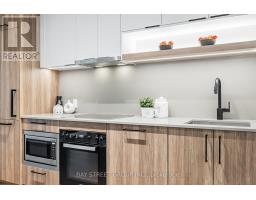 639 - 91 Montclair Avenue, Toronto, ON M5P0B1 Photo 8