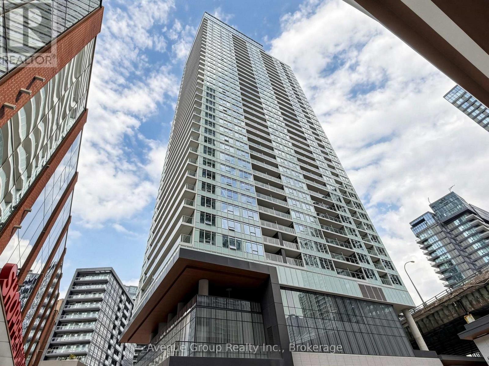 1105 - 19 BATHURST STREET, Toronto (Waterfront Communities) — photo 2