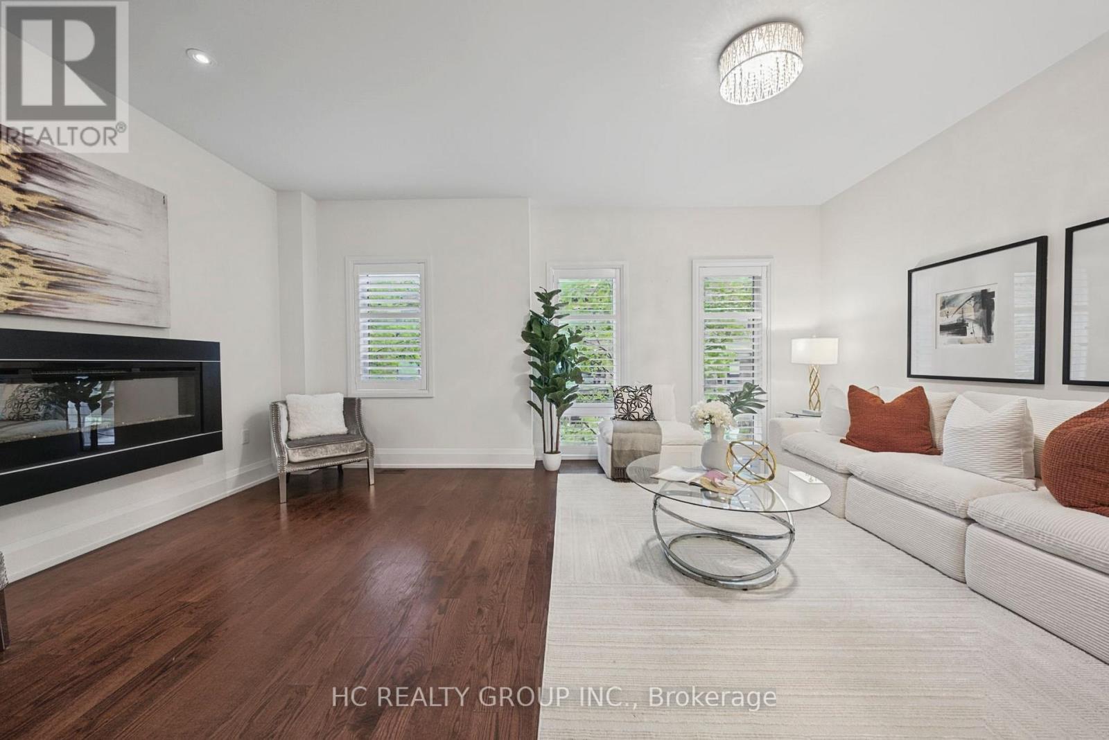 36 KENNETH WOOD CRESCENT - Image 25