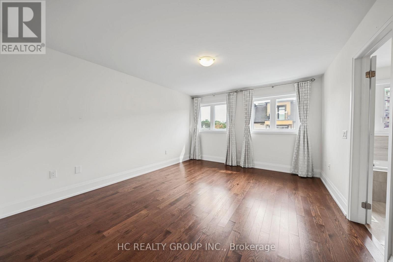 36 KENNETH WOOD CRESCENT - Image 30