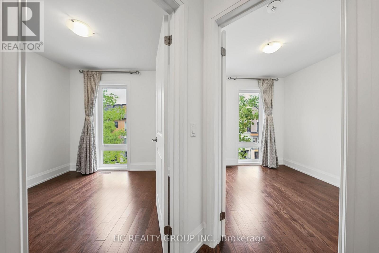36 KENNETH WOOD CRESCENT - 38