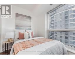 3211 - 125 Village Green Square, Toronto, ON M1S0G3 Photo 12
