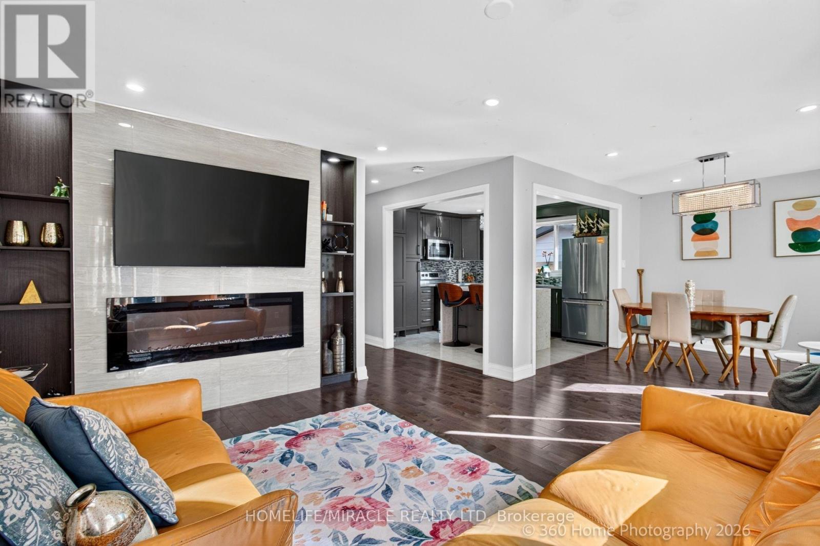 696 SHEPPARD AVENUE, Pickering (Woodlands) — photo 3