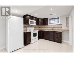 696 Sheppard Avenue, Pickering, ON L1V1G3 Photo 23