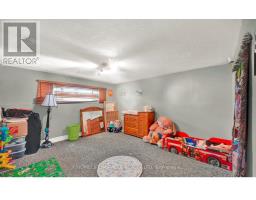 696 Sheppard Avenue, Pickering, ON L1V1G3 Photo 30