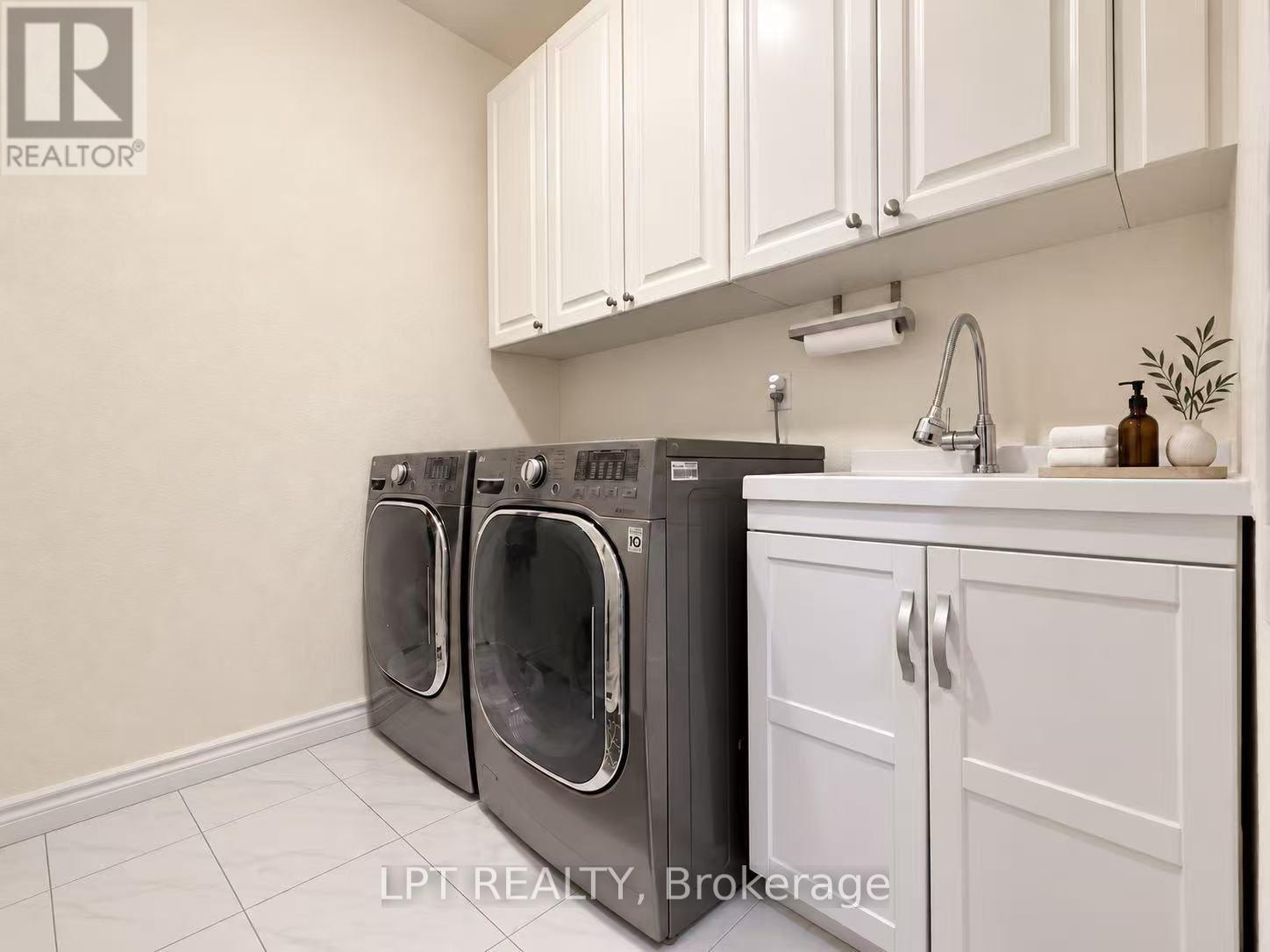 1 SAXONY DRIVE, Markham (Berczy) — photo 12