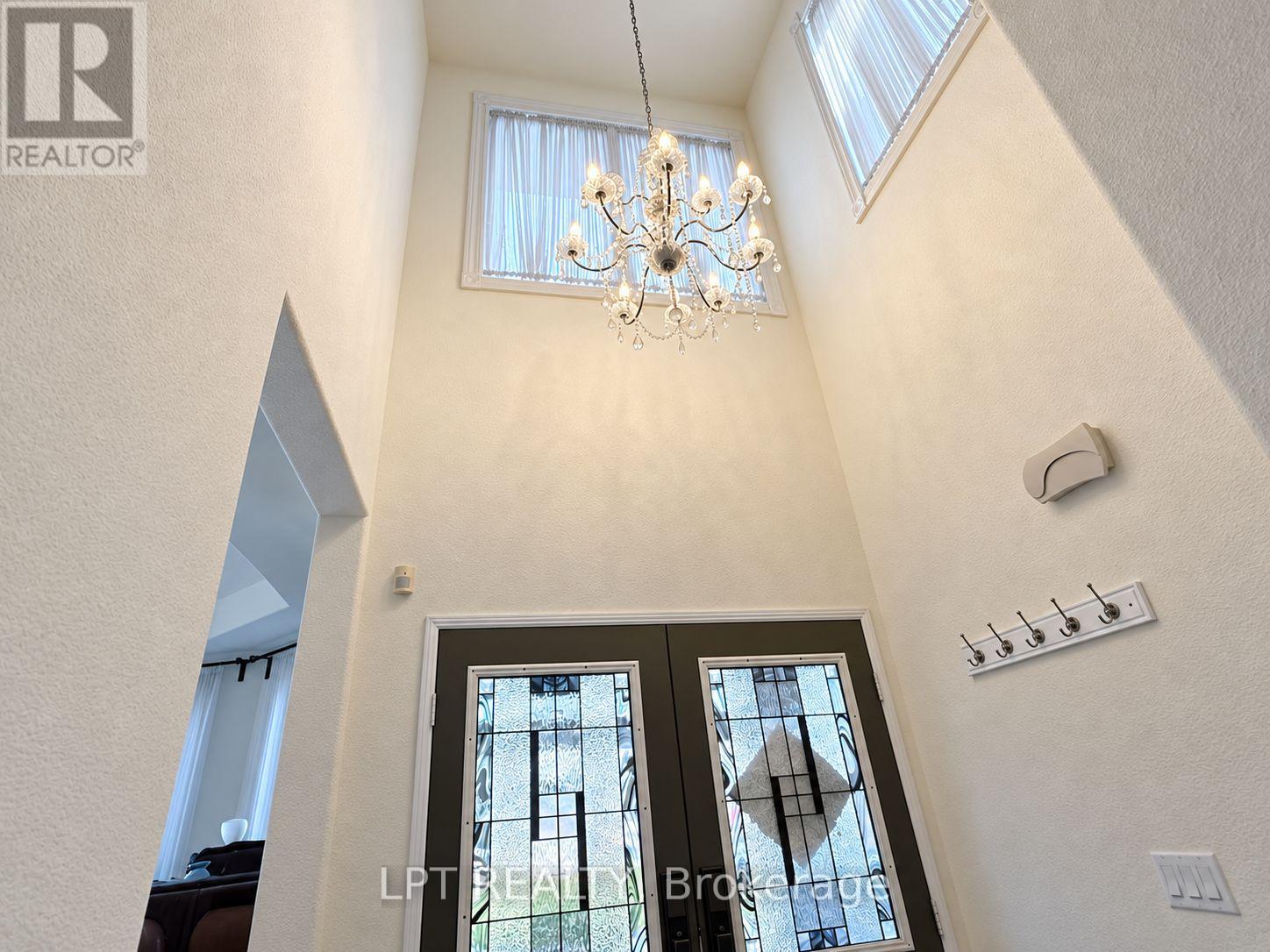 1 SAXONY DRIVE, Markham (Berczy) — photo 4