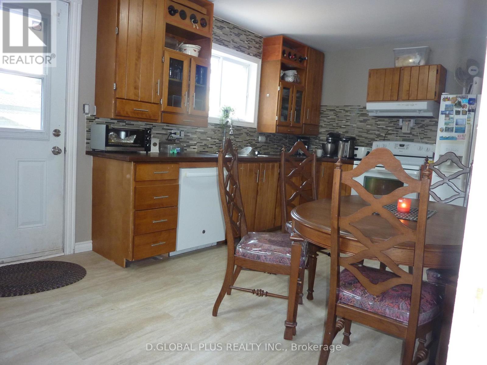 218 GUY STREET, Cornwall — photo 10